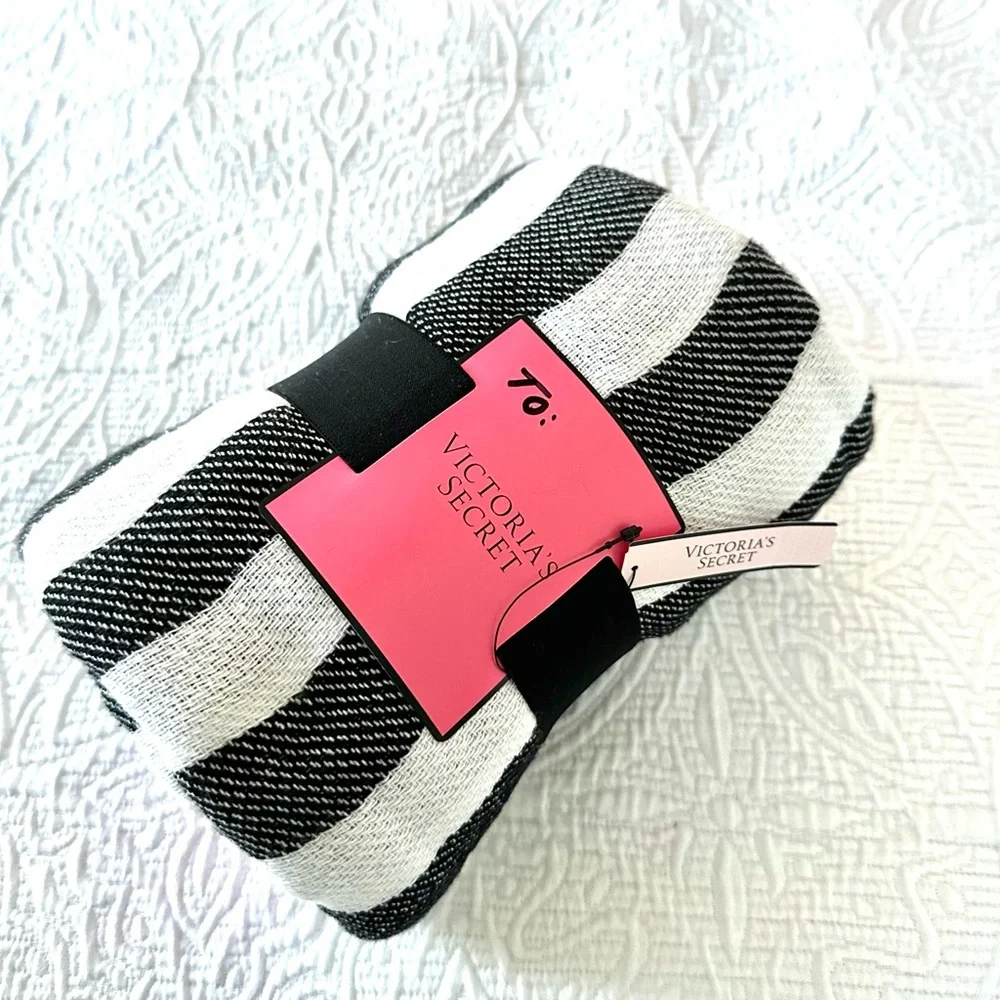 Victorias Secret new tags